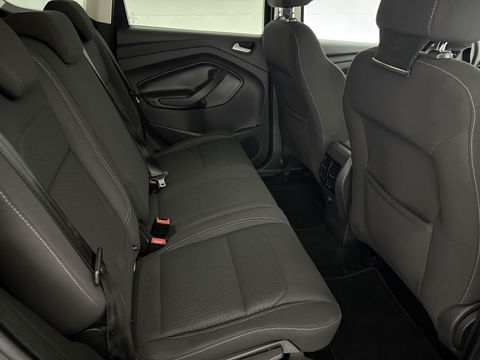 Ford Kuga 1.5 EcoBoost Titanium | LED | Stuur/Stoelverw. l Carplay | Clima | Cruise | Navigatie | Parkeersens.