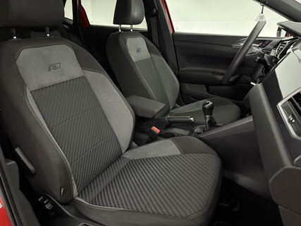 Volkswagen Polo 1.0 TSI 116PK R-line | LED | Virtual Cockpit | Adaptive Cruise | Carplay | Camera | Parkeersens.