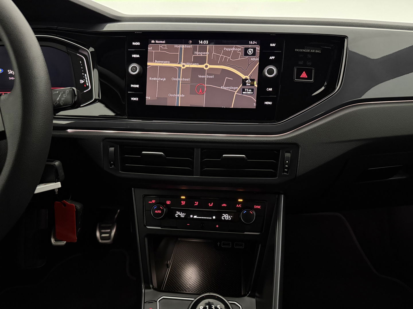 Volkswagen Polo 1.0 TSI 116PK R-line | LED | Virtual | Adaptive Cruise | Carplay | Camera | Parkeersens. | NAP