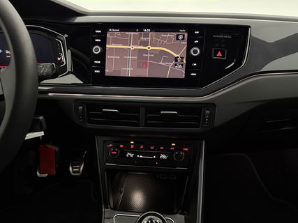 Volkswagen Polo 1.0 TSI 116PK R-line | LED | Virtual Cockpit | Adaptive Cruise | Carplay | Camera | Parkeersens.