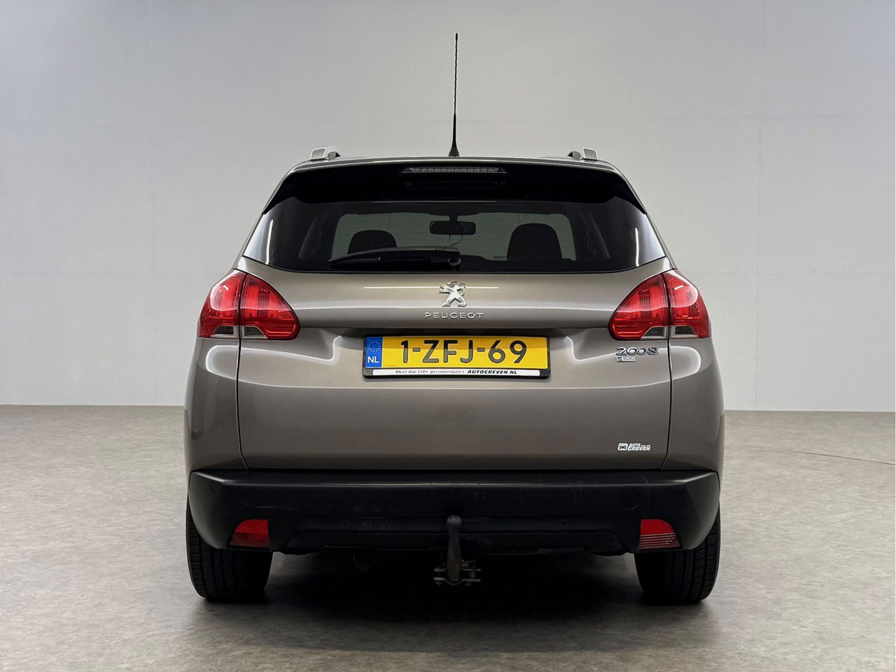 Peugeot 2008 1.2 PureTech | Panoramadak | LED | Trekhaak | Airco | Navigatie | Parkeersensoren | 16"LMV