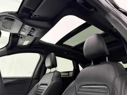 Ford Kuga 2.5 PHEV 209PK ST-Line X | Pano | B&O | Virtual | Carplay | Trekhaak | Cruise | Orig. NL