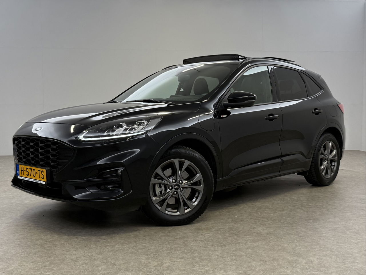 Ford Kuga 2.5 PHEV 209PK ST-Line X | Pano | B&O | Virtual | Carplay | Trekhaak | Cruise | Orig. NL