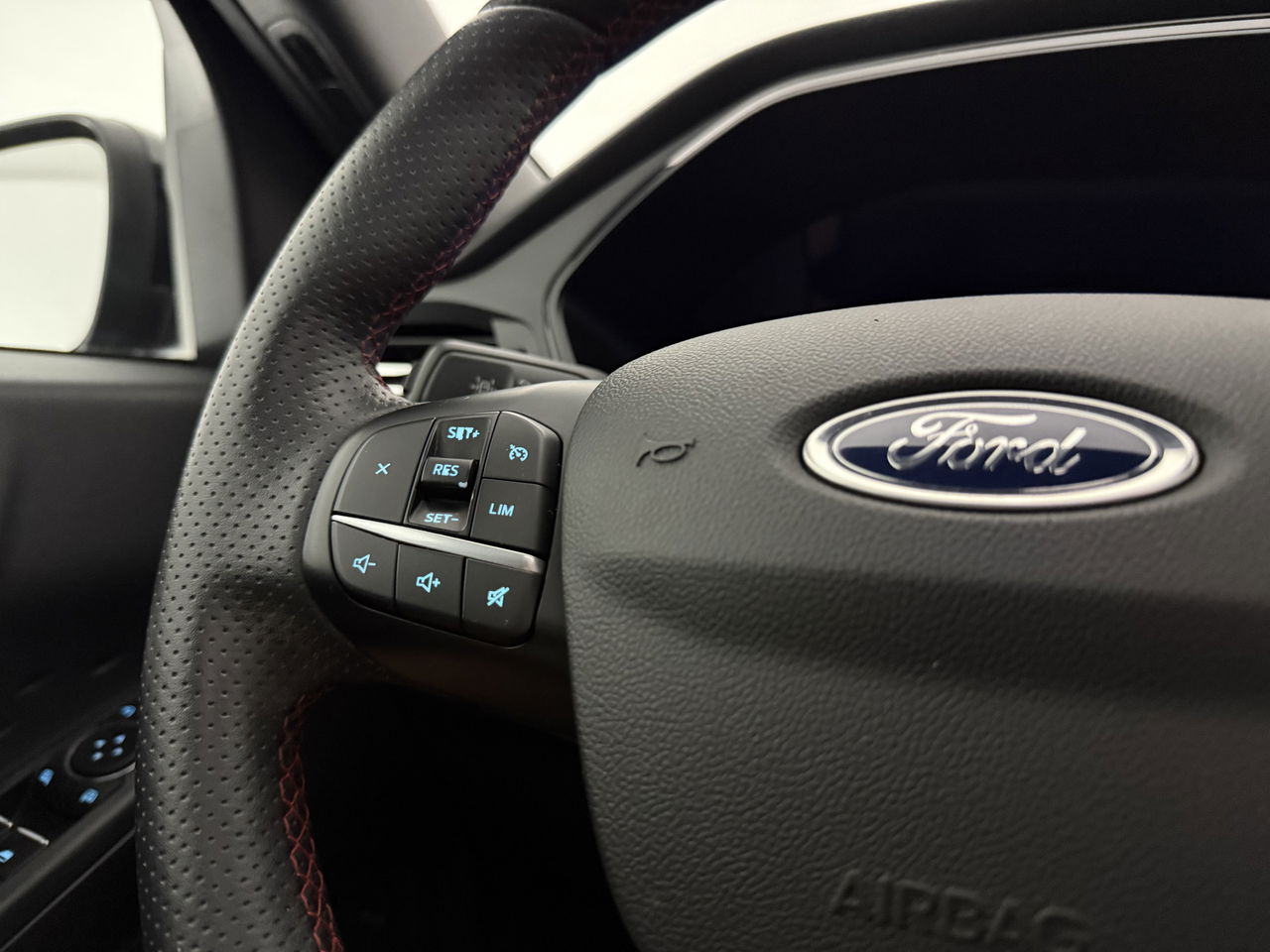 Ford Kuga 2.5 PHEV 209PK ST-Line X | Pano | B&O | Virtual | Carplay | Trekhaak | Cruise | Orig. NL