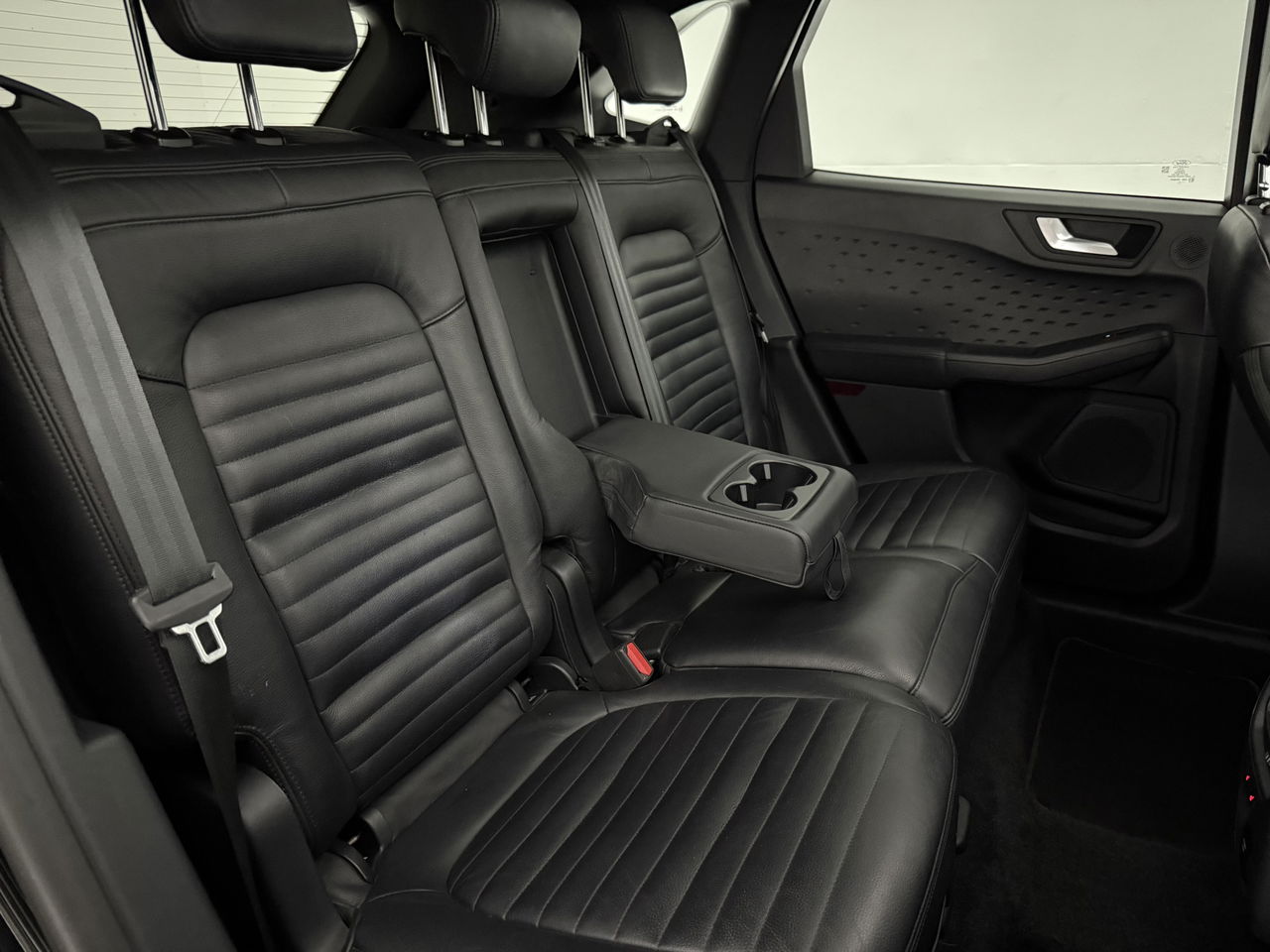 Ford Kuga 2.5 PHEV 209PK ST-Line X | Pano | B&O | Virtual | Carplay | Trekhaak | Cruise | Orig. NL