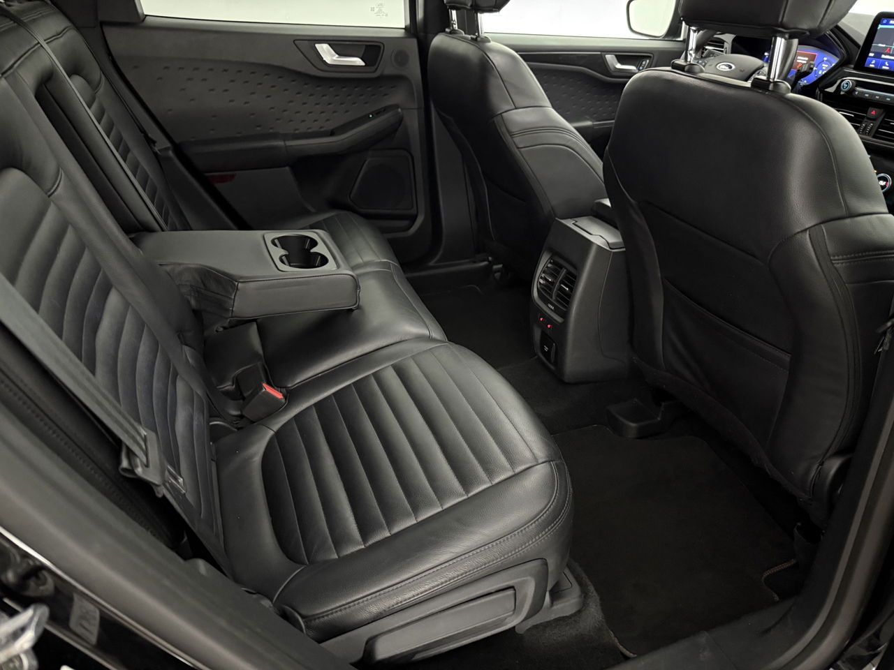 Ford Kuga 2.5 PHEV 209PK ST-Line X | Pano | B&O | Virtual | Carplay | Trekhaak | Cruise | Orig. NL