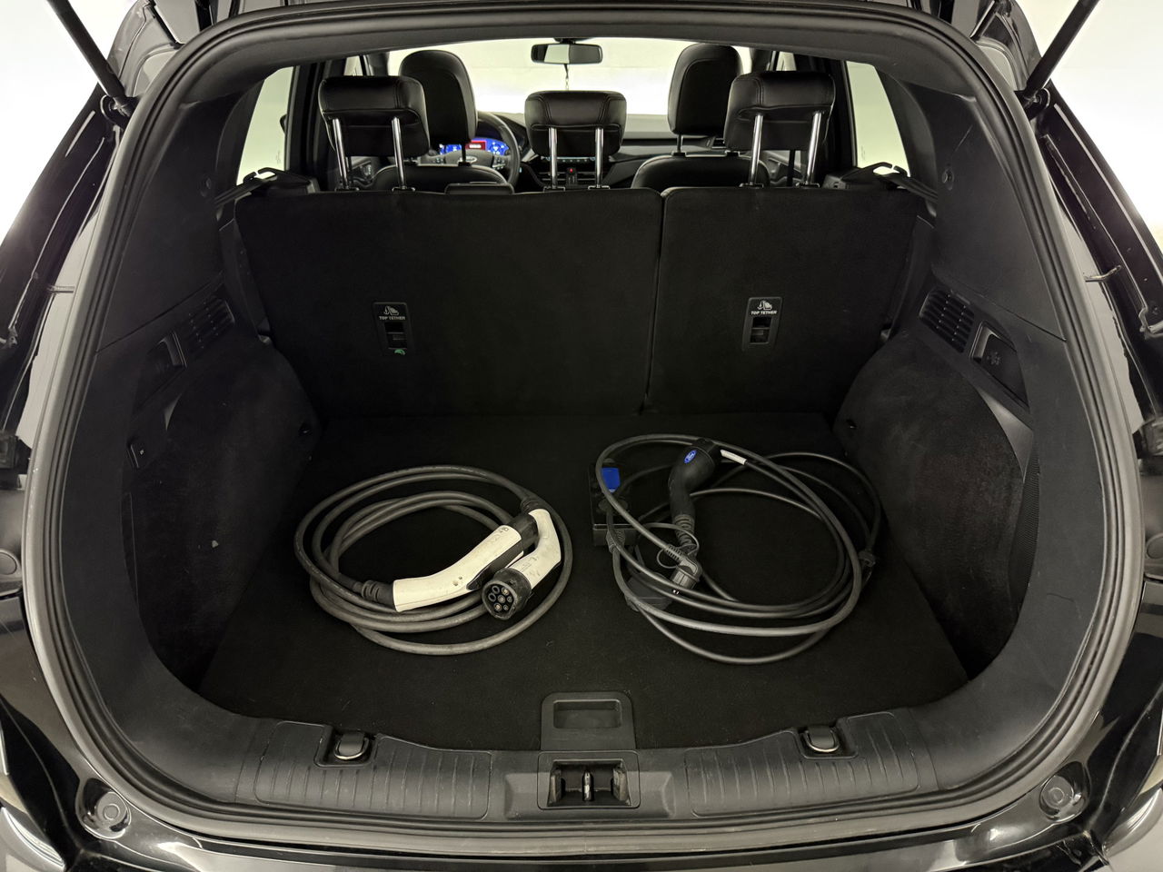 Ford Kuga 2.5 PHEV 209PK ST-Line X | Pano | B&O | Virtual | Carplay | Trekhaak | Cruise | Orig. NL