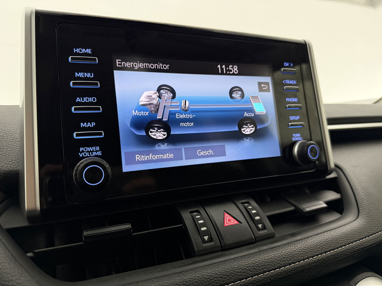 Toyota RAV4 2.5 Hybrid Bi-Tone LED | Carplay | Clima | Cruisecontrol | Parkeersensoren | 17"LMV