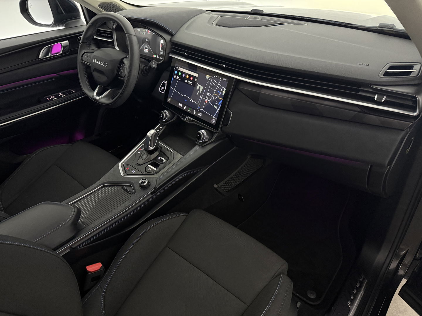Lynk Co 01 1.5 | 360° | Memory | Pano | Sfeerverl. | Virtual | Carplay