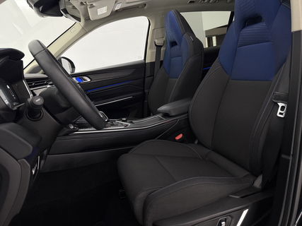 Lynk Co 01 1.5 | 360 Camera | Memory Seat | Panoramadak | Sfeerverl. | Virtual Cockpit | Carplay