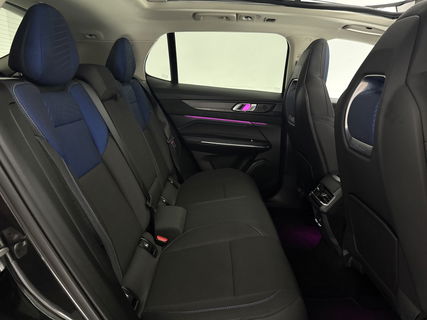 Lynk Co 01 1.5 | 360 Camera | Memory Seat | Panoramadak | Sfeerverl. | Virtual Cockpit | Carplay