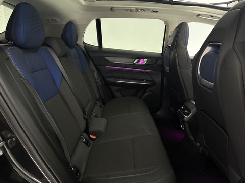 Lynk Co 01 1.5 | 360° | Memory | Pano | Sfeerverl. | Virtual | Carplay