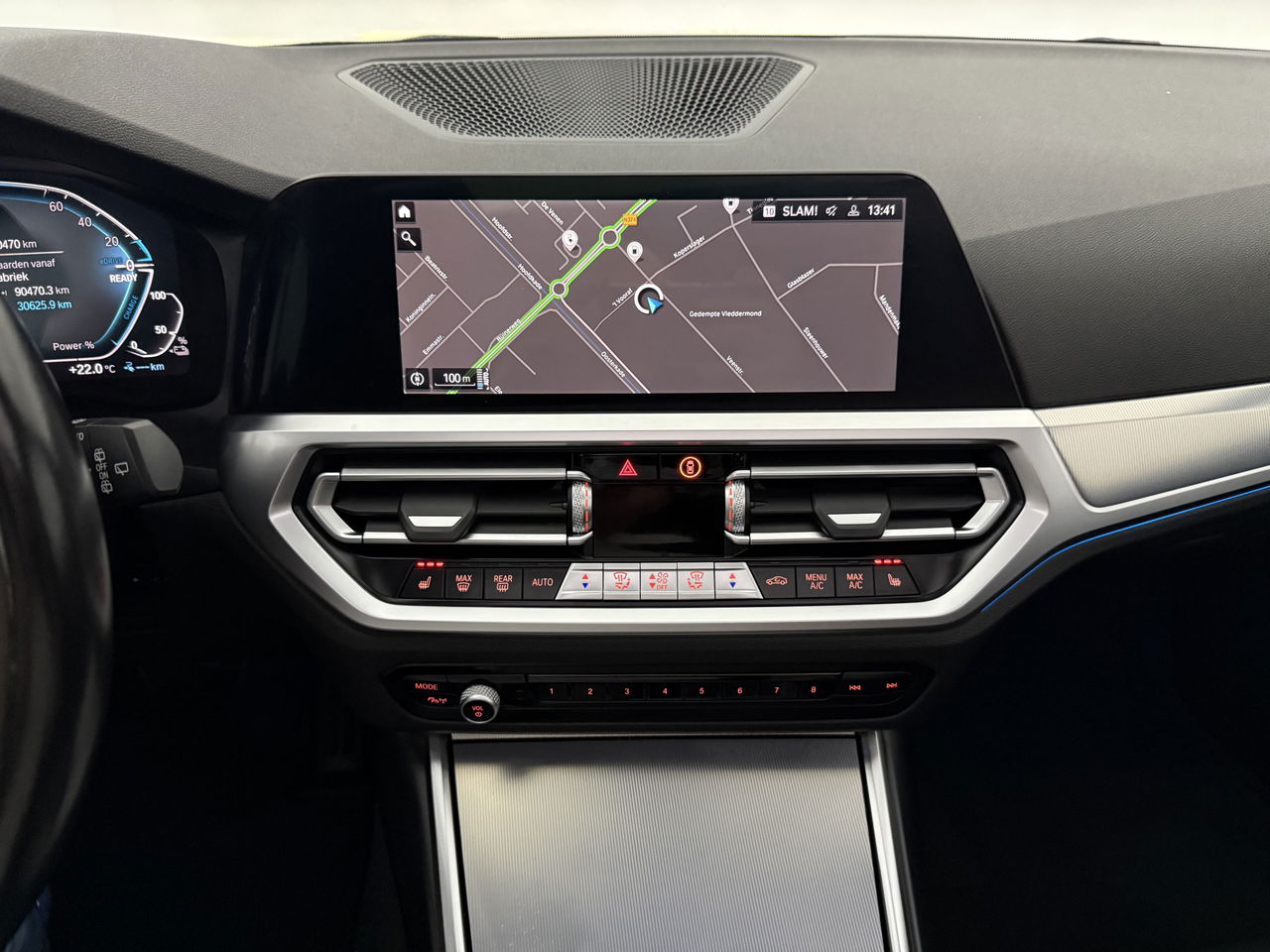 BMW 3-serie 330e xDrive Touring M-Sport 259PK | Pano | H/K | Trekh | Sfeerver. | Virtual | Carplay | LED