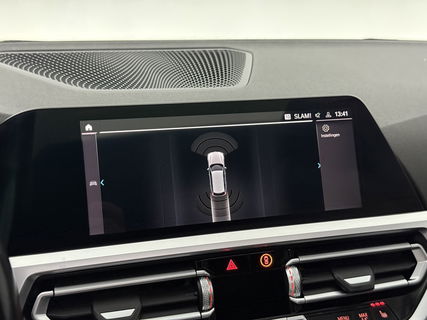 BMW 3-serie 330e xDrive Touring M-Sport 259PK | Pano | H/K | Trekh | Sfeerver. | Virtual | Carplay | LED