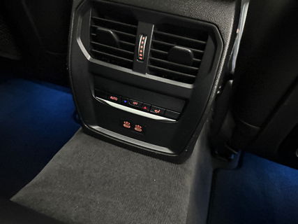 BMW 3-serie 330e xDrive Touring M-Sport 259PK | Pano | H/K | Trekh | Sfeerver. | Virtual | Carplay | LED