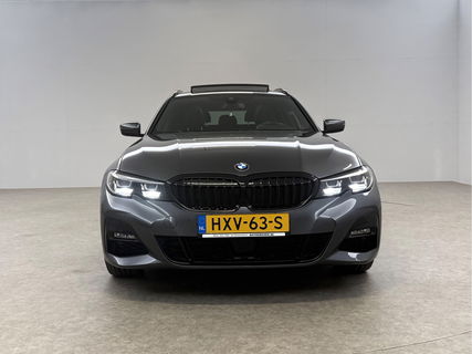 BMW 3-serie 330e xDrive Touring M-Sport 259PK | Pano | H/K | Trekh | Sfeerver. | Virtual | Carplay | LED