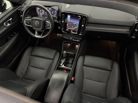 Volvo XC40 1.5 T5 Recharge Inscription 262PK | Pano | Virtual | Camera | Carplay | Leder | Cruise | LED