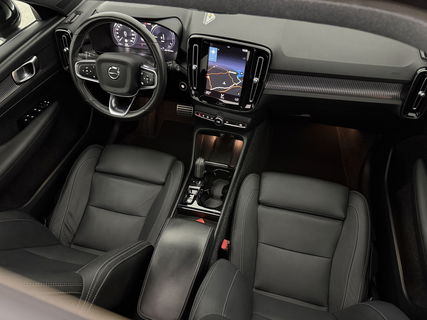 Volvo XC40 1.5 T5 Recharge Inscription | Pano | Virtual | Camera | Carplay | Leder | Cruise | LED