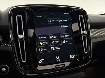 Volvo XC40 1.5 T5 Recharge Inscription | Pano | Virtual | Camera | Carplay | Leder | Cruise | LED