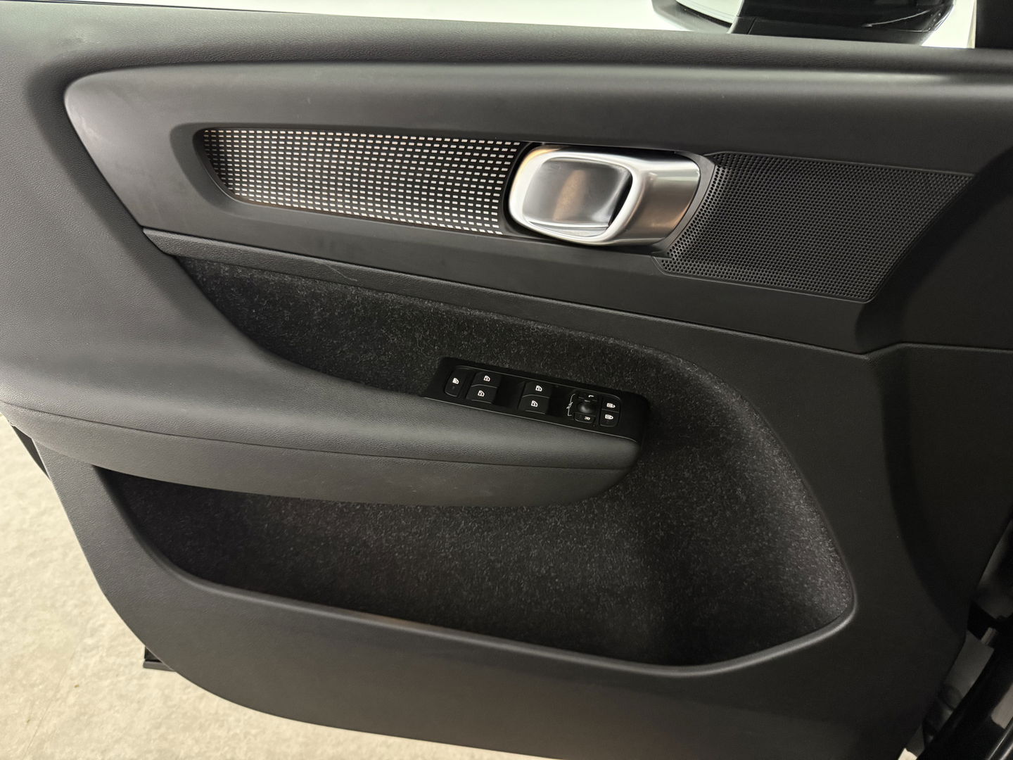 Volvo XC40 1.5 T5 Recharge Inscription 262PK | Pano | Virtual | Camera | Carplay | Leder | Cruise | LED