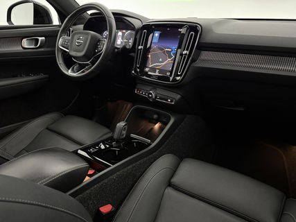 Volvo XC40 1.5 T5 Recharge Inscription | Pano | Virtual | Camera | Carplay | Leder | Cruise | LED