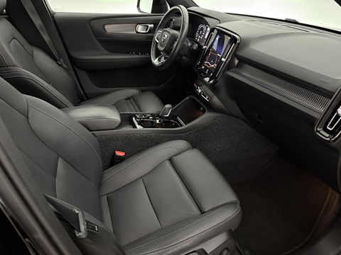 Volvo XC40 1.5 T5 Recharge Inscription 262PK | Pano | Virtual | Camera | Carplay | Leder | Cruise | LED