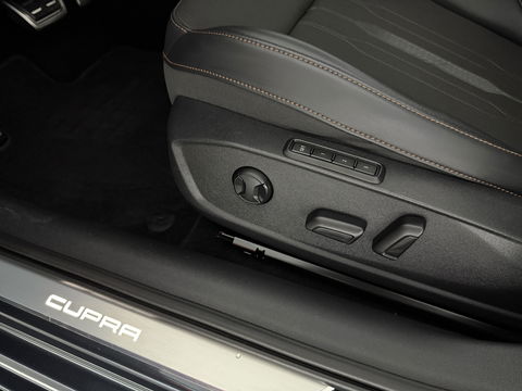 CUPRA Leon Sportstourer 1.4 e-Hybrid VZ Performance | 245PK | Pano | Virtual | Sfeerverl. | Memory l Stuur/Stoelverw. | LED | Adaptive-Cruise