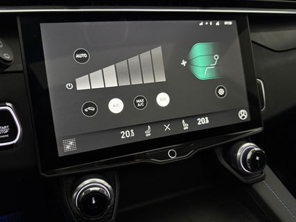 Lynk Co 01 1.5 | Pano | Virtual | 360° | Sfeerver. | Memory | LED | Carplay
