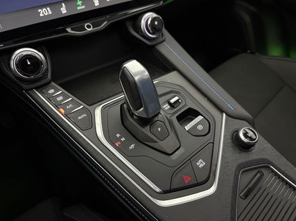 Lynk Co 01 1.5 | Pano | Virtual | 360° | Sfeerver. | Memory | LED | Carplay