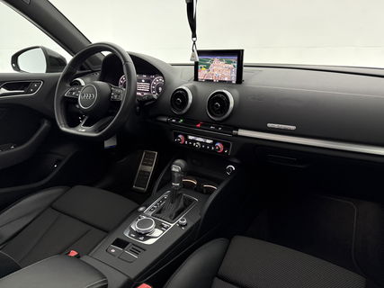 Audi A3 40 e-tron 225PK S-line | Pano | Virtual | LED | Carplay | Adaptive Cruise | NAP