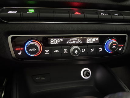 Audi A3 40 e-tron 225PK S-line | Pano | Virtual | LED | Carplay | Adaptive Cruise | NAP