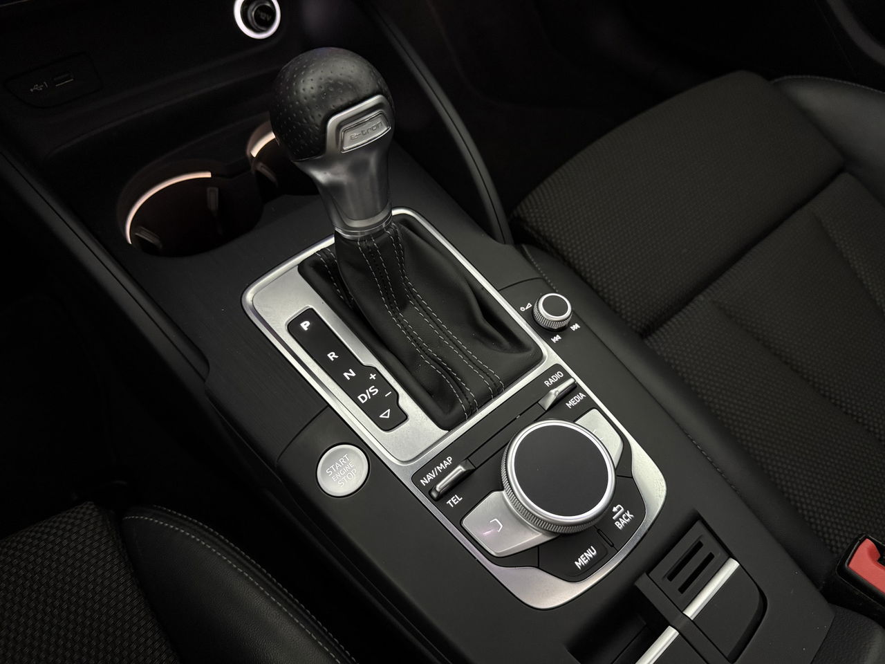 Audi A3 40 e-tron 225PK S-line | Pano | Virtual | LED | Carplay | Adaptive Cruise | NAP