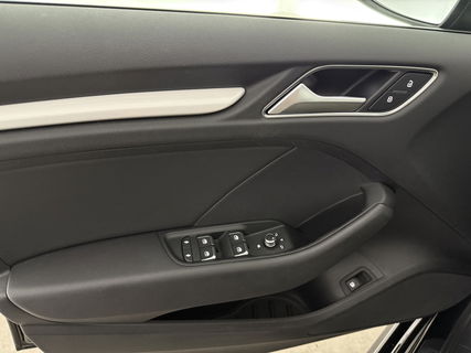 Audi A3 40 e-tron 225PK S-line | Pano | Virtual | LED | Carplay | Adaptive Cruise | NAP