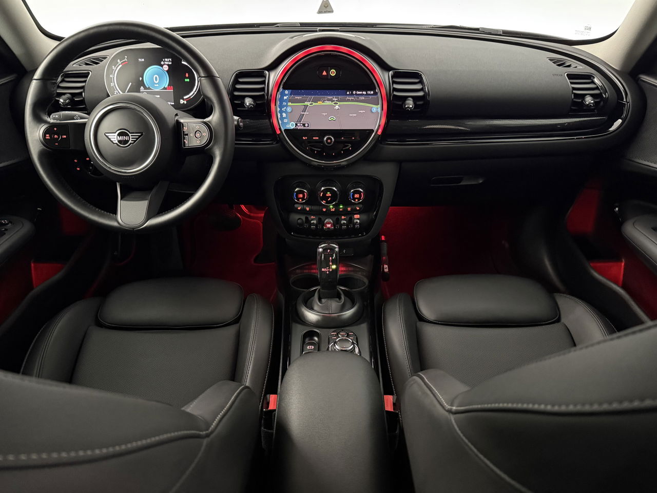 MINI Clubman 1.5 Cooper Classic | Sfeerverl | Virtual | Camera | LED | Carplay | Leder | NAP