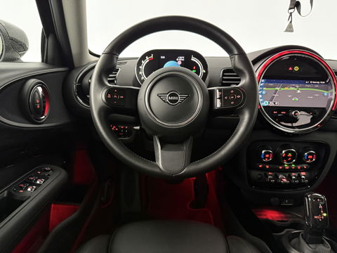 MINI Clubman 1.5 Cooper Classic | Sfeerverl | Virtual | Camera | Stoelverw. l LED | Carplay | Leder | NAP