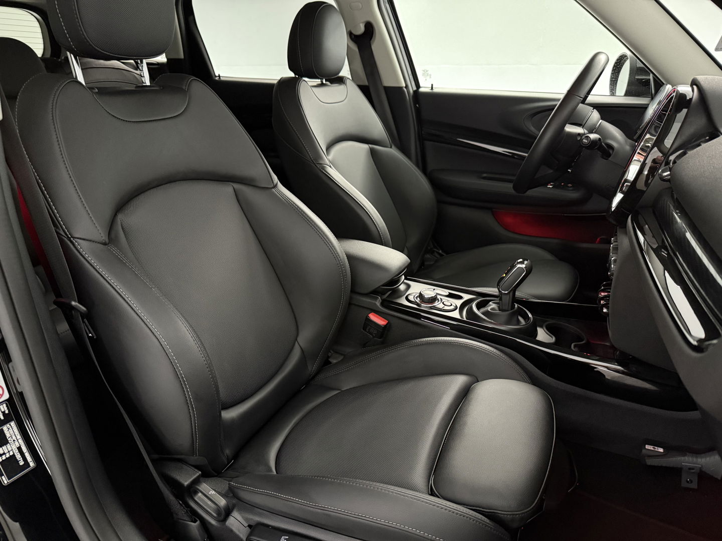 MINI Clubman 1.5 Cooper Classic | Sfeerverl | Virtual | Camera | Stoelverw. l LED | Carplay | Leder | NAP