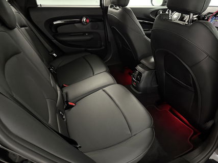 MINI Clubman 1.5 Cooper Classic | Sfeerverl | Virtual | Camera | LED | Carplay | Leder | NAP