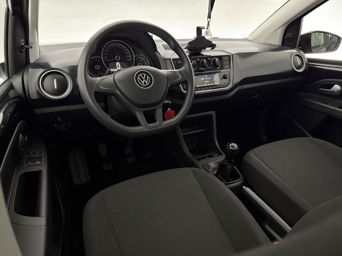 Volkswagen up! 1.0 | LED | Airco | Bluetooth | Orig. NL | DAB+