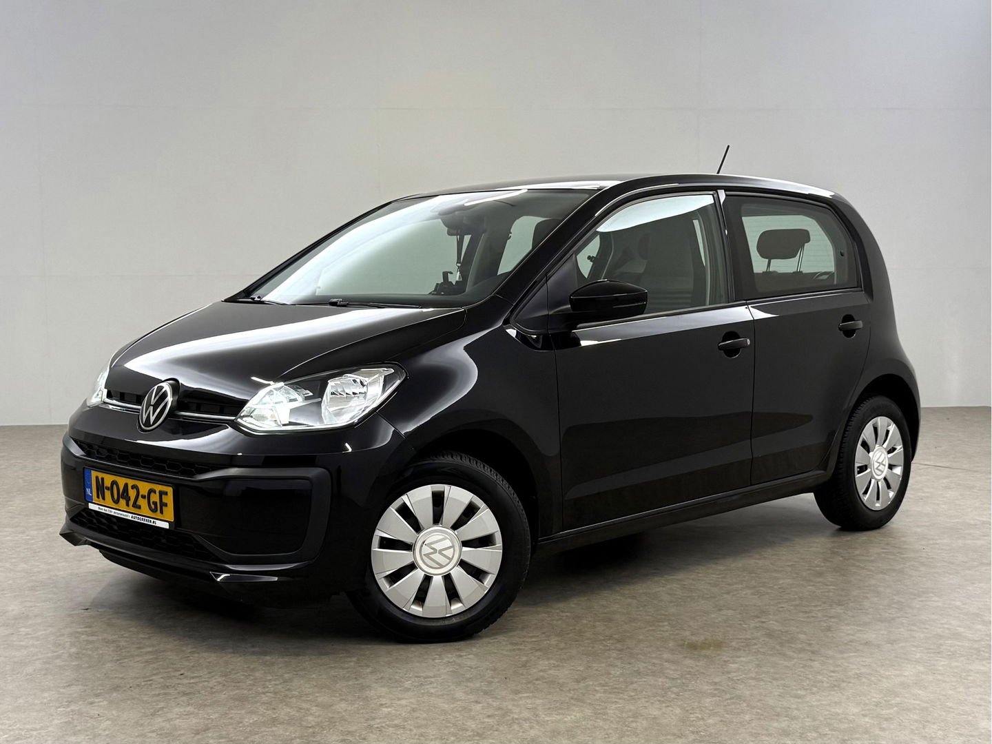 Volkswagen up! 1.0 | LED | Airco | Bluetooth | Orig. NL | DAB+