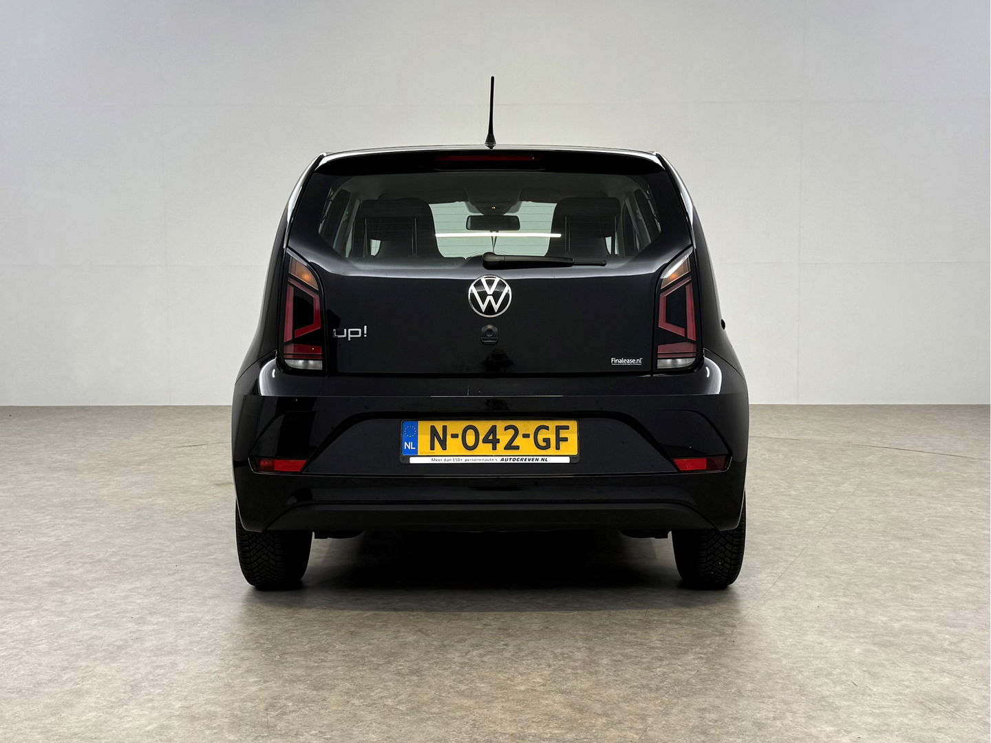 Volkswagen up! 1.0 | LED | Airco | Bluetooth | Orig. NL | DAB+