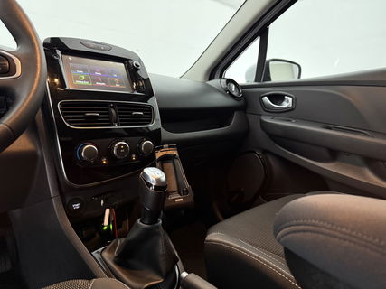 Renault Clio 0.9 TCe Zen Estate | LED | Cruise | Navigatie | Parkeersens. | NAP