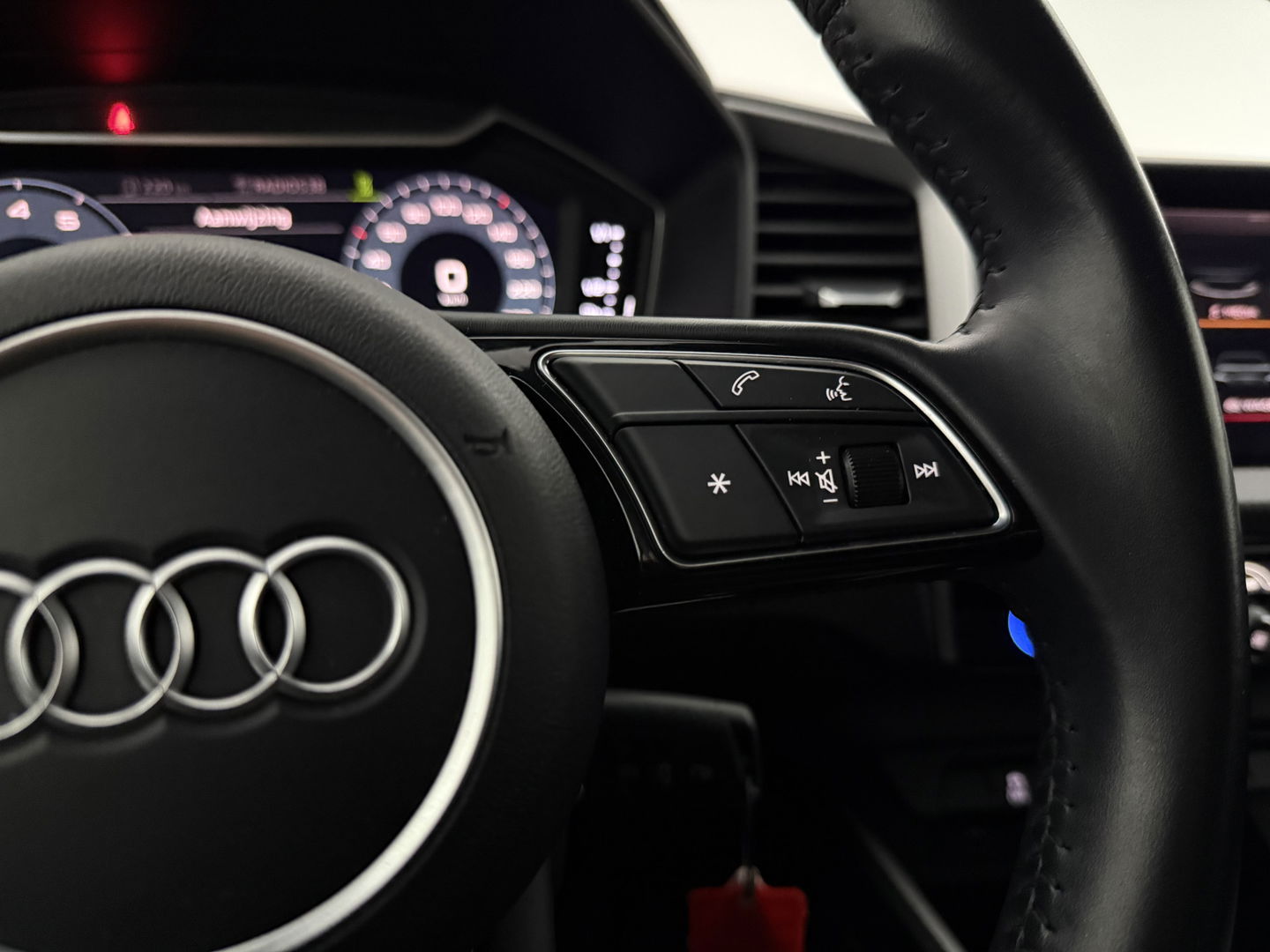 Audi A1 30 TFSI | LED | Virtual | Adaptive Cruise | Clima | Carplay | NAP
