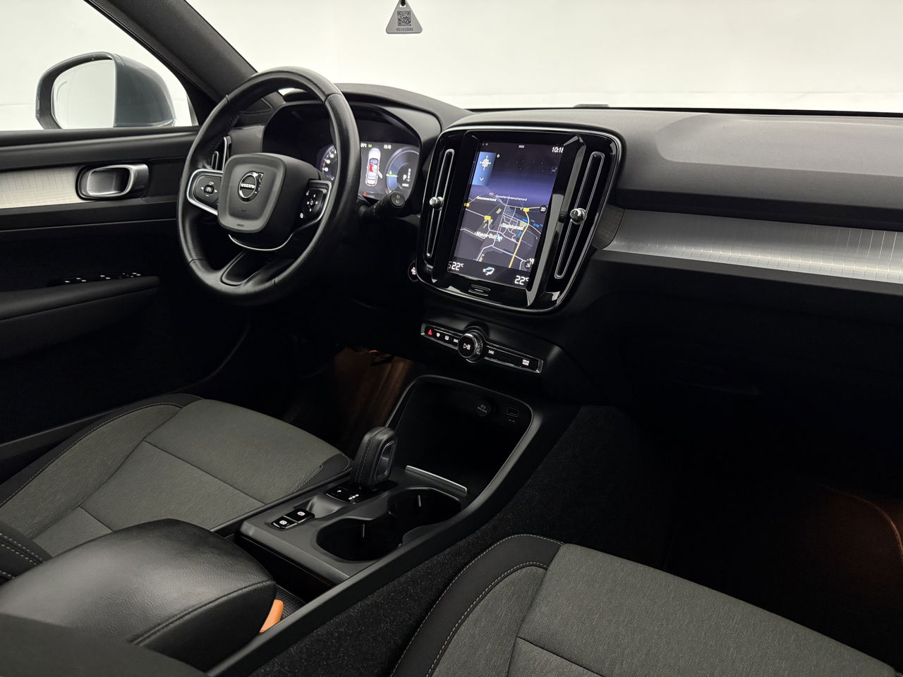 Volvo XC40 1.5 T5 Inscription | LED | Camera | Carplay | Clima | Cruise | Navigatie | Parkeersensoren | 18''LMV