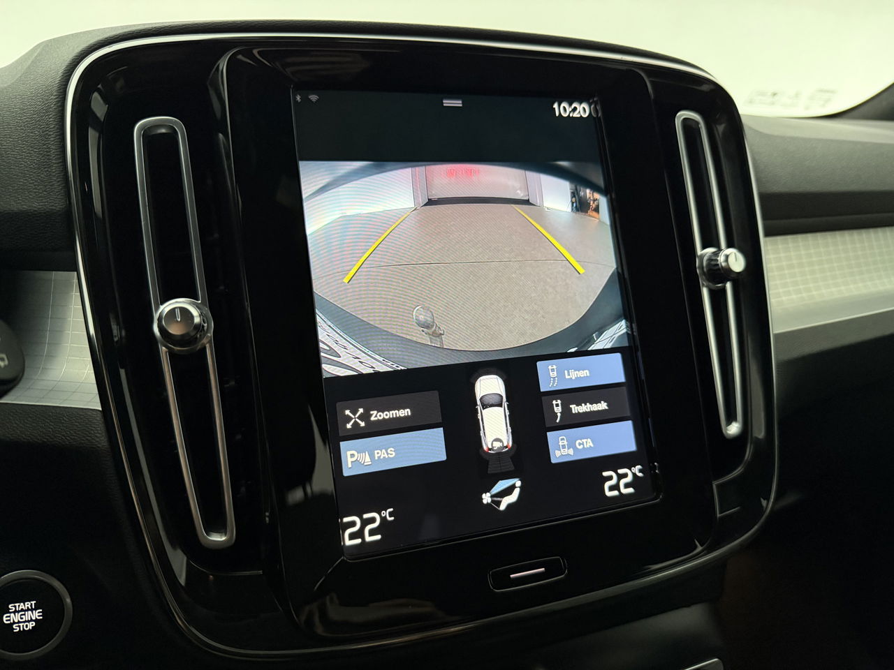 Volvo XC40 1.5 T5 Inscription | LED | Camera | Carplay | Clima | Cruise | Navigatie | Parkeersensoren | 18''LMV