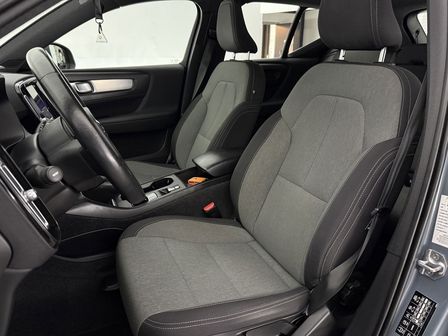 Volvo XC40 1.5 T5 Inscription | LED | Camera | Carplay | Clima | Cruise | Navi | Parkeers. Dodehoek l Trekh.