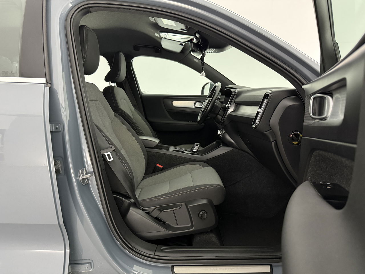 Volvo XC40 1.5 T5 Inscription | LED | Camera | Carplay | Clima | Cruise | Navigatie | Parkeersensoren | 18''LMV