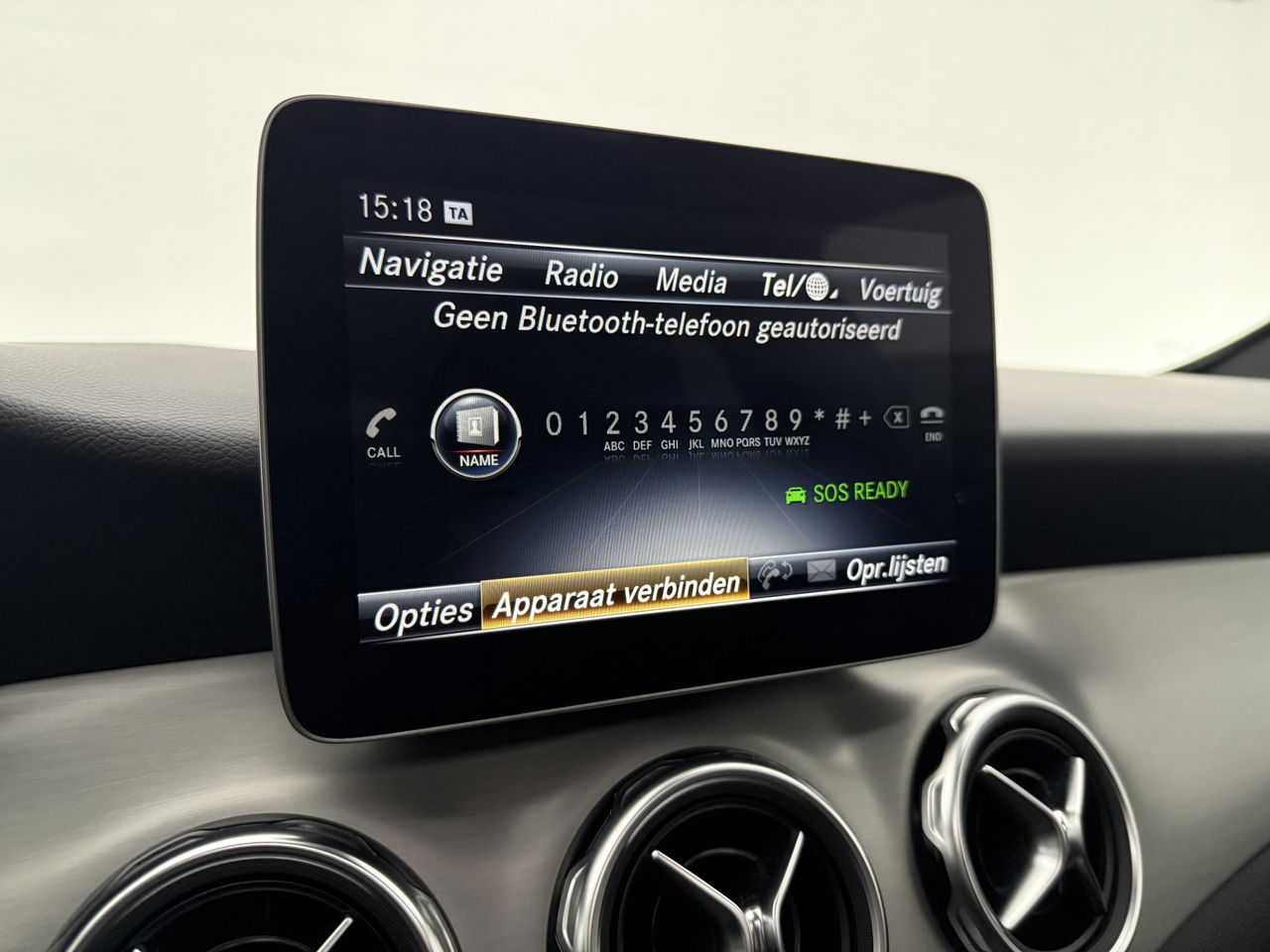 Mercedes-Benz GLA 180 AMG Night Upgrade | Panoramadak | LED | Camera | Carplay | Parkeersensoren | 19''LMV
