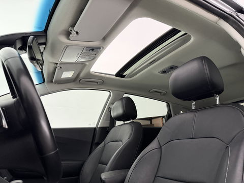 Kia Niro 1.6 GDi Hybrid ExecutiveLine | Pano | JBL-Audio | LED | NAP | Camera | Memory | Carplay |Stuur/stoelverwarming