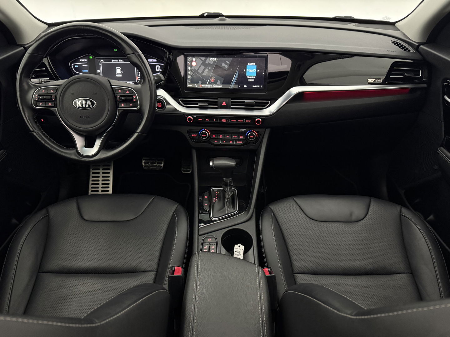 Kia Niro 1.6 GDi Hybrid ExecutiveLine | Pano | JBL-Audio | LED | NAP | Camera | Memory | Carplay |Stuur/stoelverwarming