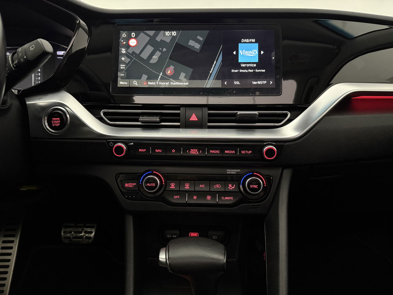 Kia Niro 1.6 GDi Hybrid ExecutiveLine | Panoramadak | JBL-Audio | LED | Camera | Memory seats | Carplay |Stuur/stoelverwarming